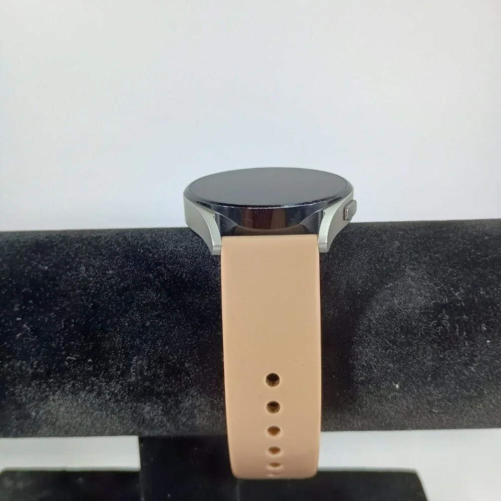 Samsung Galaxy Watch4 (40mm) LTE (UNLOCKED) Smartwatch Tan/Silver SM-865